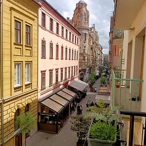 https://opera-home-apartment.inbudapesthotels.com